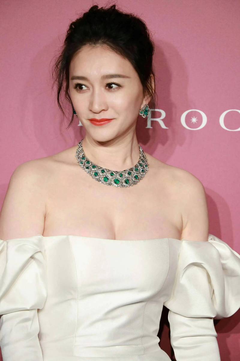 娱乐圈李小冉小说_李小冉白t_娱乐圈最白是李小冉吗